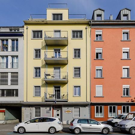 Swiss Star Guesthouse District 3 - Contactless Self Check-In Zürich Exteriör bild