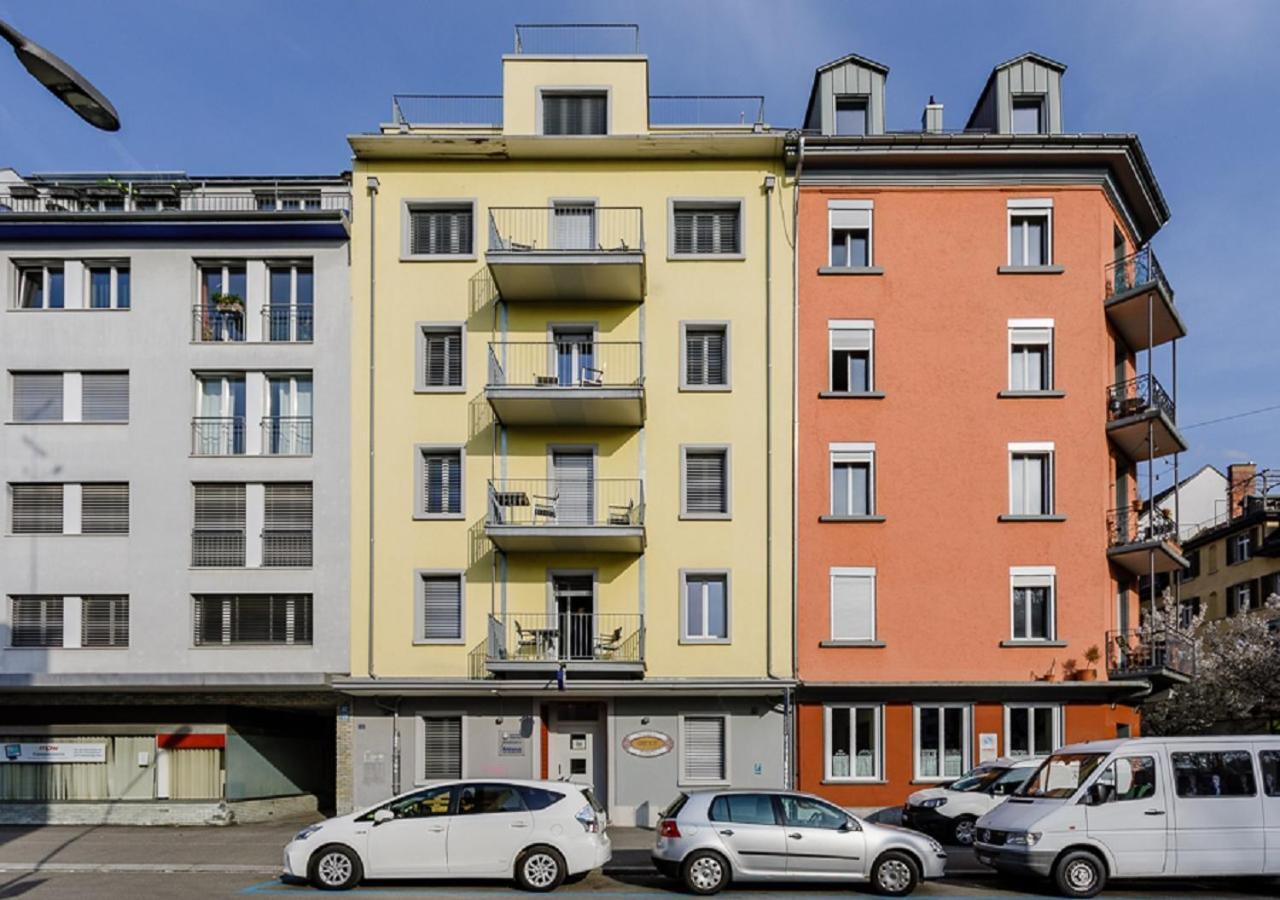 Swiss Star Guesthouse District 3 - Contactless Self Check-In Zürich Exteriör bild